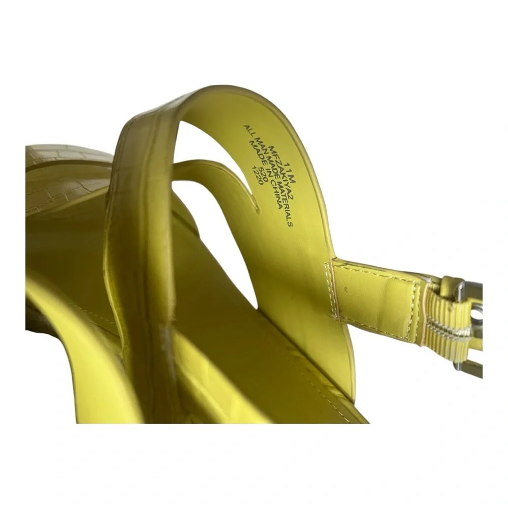 Marc Fisher Lemon Green Croc-Embossed Platform Sandals Size 11M